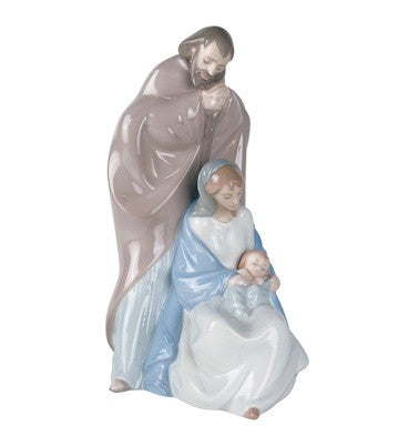 NAO by Lladró A Child is Born Figurine (SKU: 02001439) – M.S.C. Sales