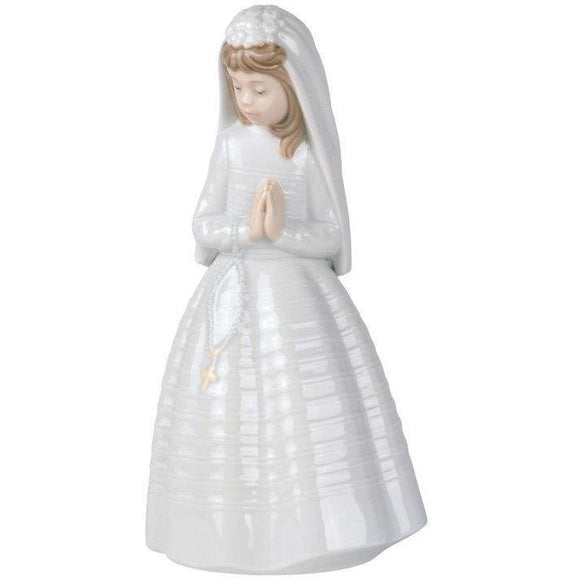 NAO by Lladró Girl Praying Figurine (SKU: 02000236)