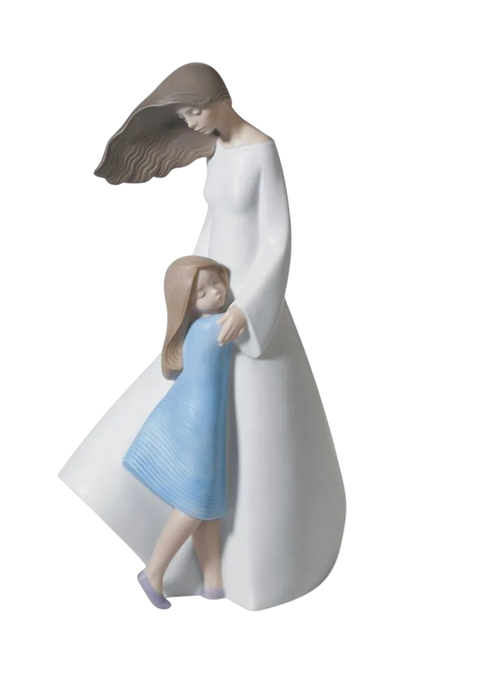 Lladró I Love You, Mom Figurine (SKU: 01018115)