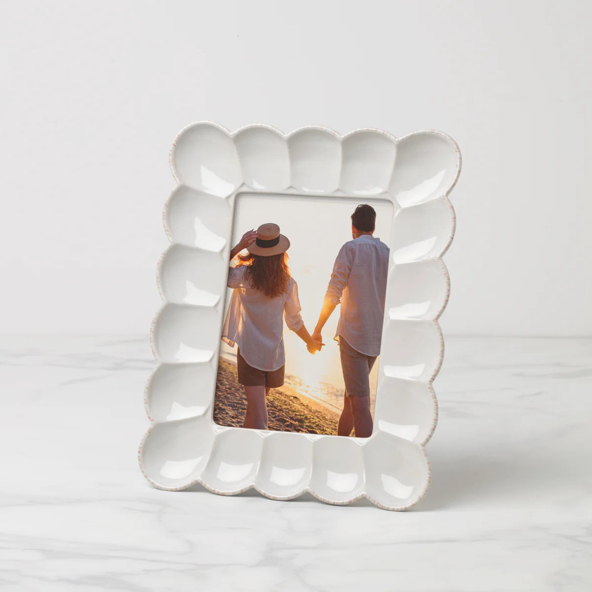 Lenox French Perle Scallop 5x7 Frame (SKU: 895082)