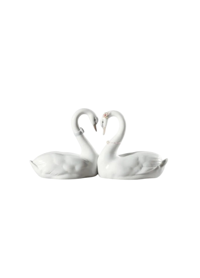 Lladró Endless Love Swans Figurine (SKU: 01006585)