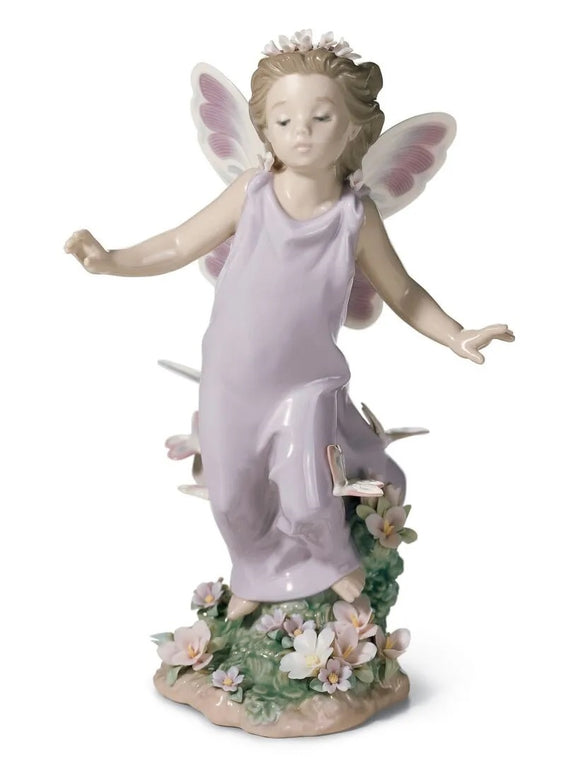 Lladró Butterfly Wings Fairy Figurine (SKU: 01006875)