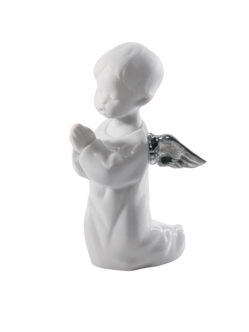 Lladró Angel Praying Angel Figurine. Silver Lustre (SKU: 01007050)