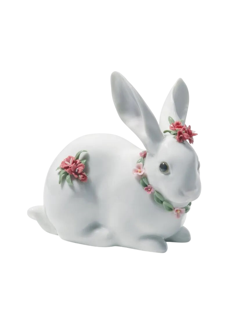 Lladró Attentive Bunny Figurine (SKU: 01007578)