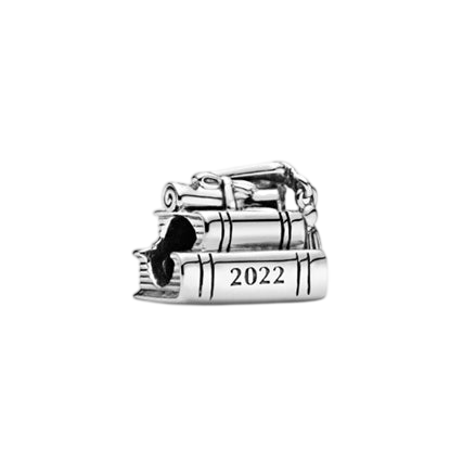Pandora 2022 Graduation Charm (SKU: 790790C00)
