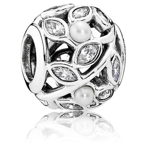 Pandora Luminous Leaves Charm (SKU: 791754P)