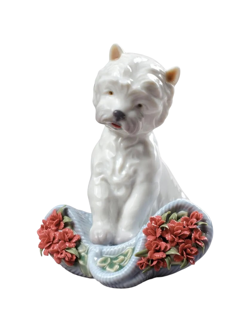 Lladró Playful Character Dog Figurine (SKU: 01008065)