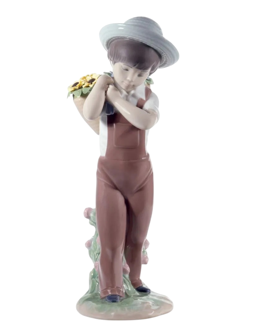 Lladró Gathering Flowers Boy Figurine. 60th Anniversary (SKU: 01008675)