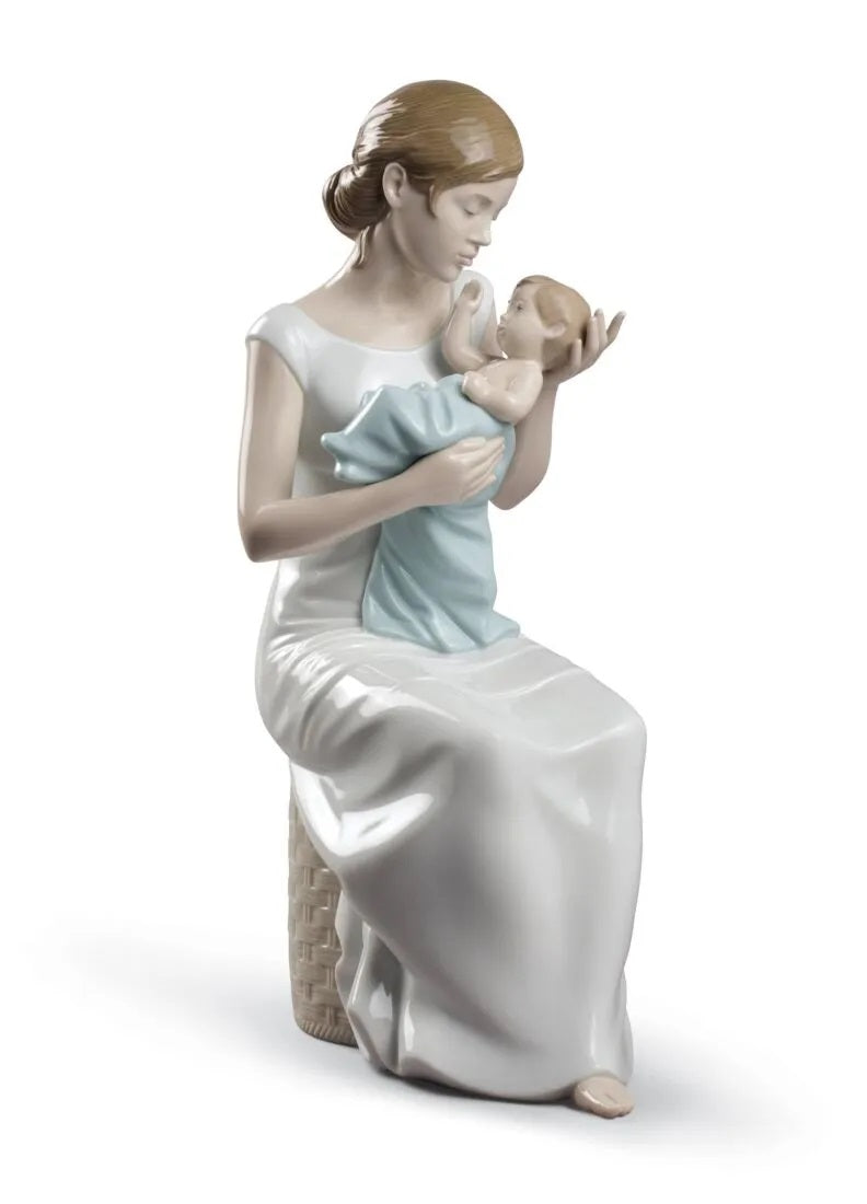 Lladró Soothing Lullaby Mother Figurine