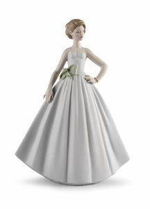 Lladró My Favorite Gown Figurine (SKU: 01009567)